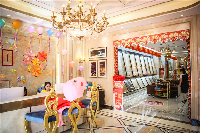 吉林欧神诺旗舰店服务前台.jpg