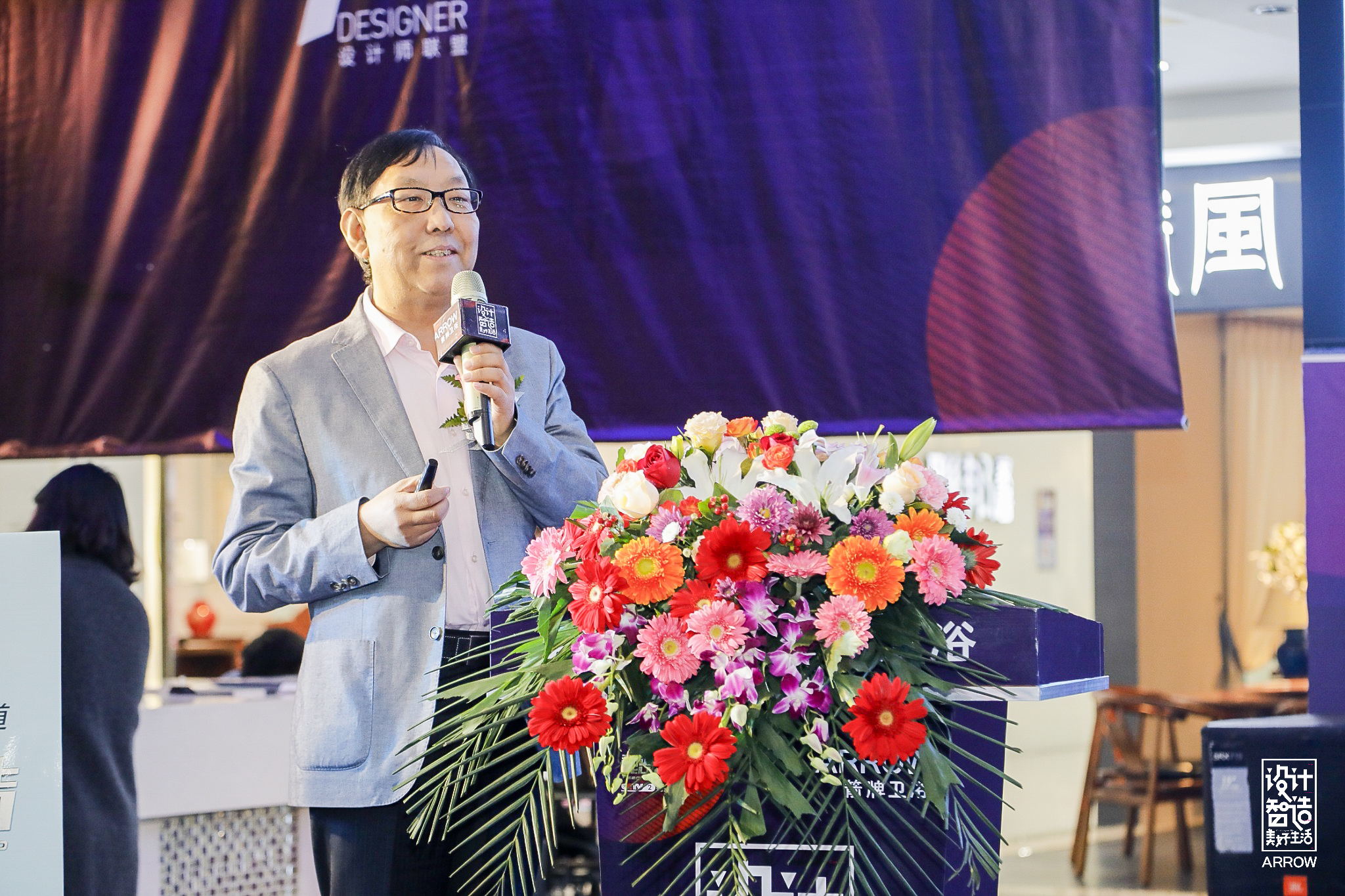 箭牌卫浴著名设计师齐建会.jpg