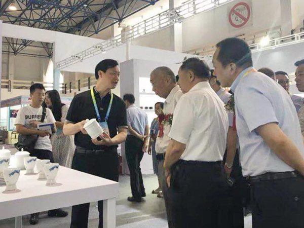 微信图片_20190806160451_副本.jpg